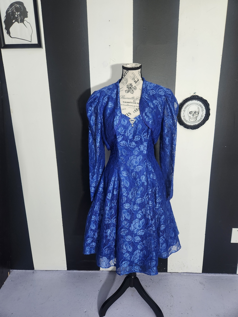 2 Piece Pinup Dress Set - Picture 9 of 9